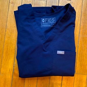 Figs navy blue scrub top small